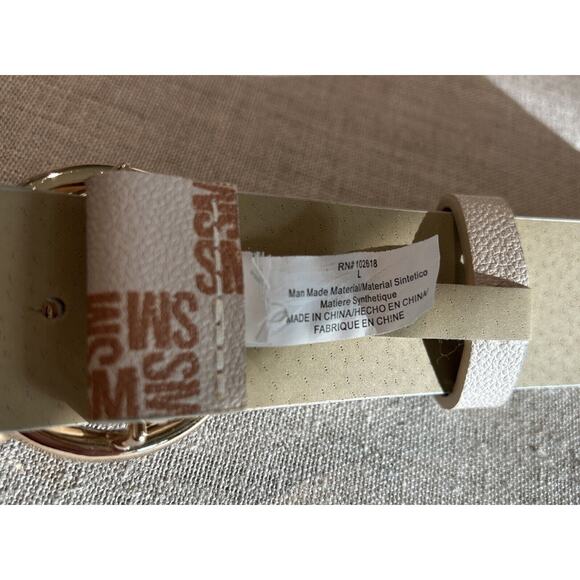 Steve Madden Logo Belt Double Ring Buckle Creme Tan Gold Faux Leather LARGE - Picture 6 of 8